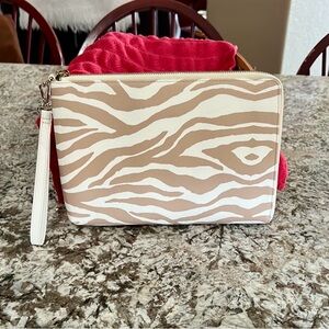 Chico’s Zebra Clutch/Wallet/Wristlet NWOT.